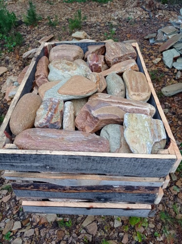 Златолит жёлтый, жёлто-зелёный глыбки и валуны для ланшафтного дизайна купить в Бронницах