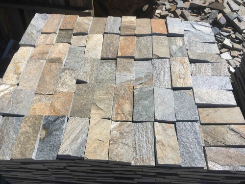 Плитка пилёная златолит Уральский для цоколя, отмостки купить в Бронницах